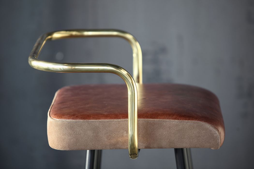 Armrest B High Stool-Contract Furniture Store for hospitality, leisure & commercial projects