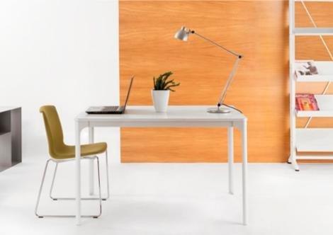 Auro Dining Base