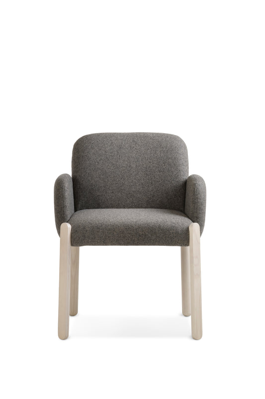 Babà Soft 874 Armchair-Contract Furniture Store for hospitality, leisure & commercial projects