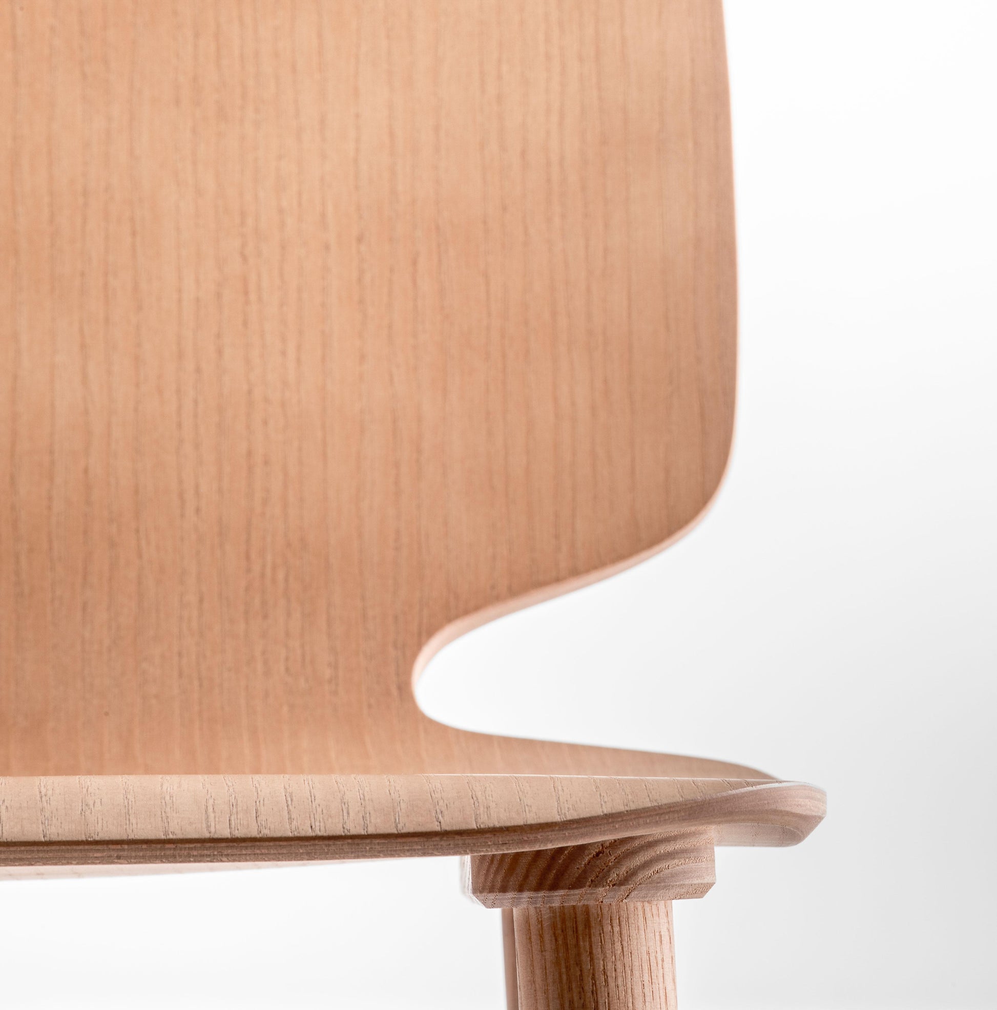Babila Wood 2700 Side Chair