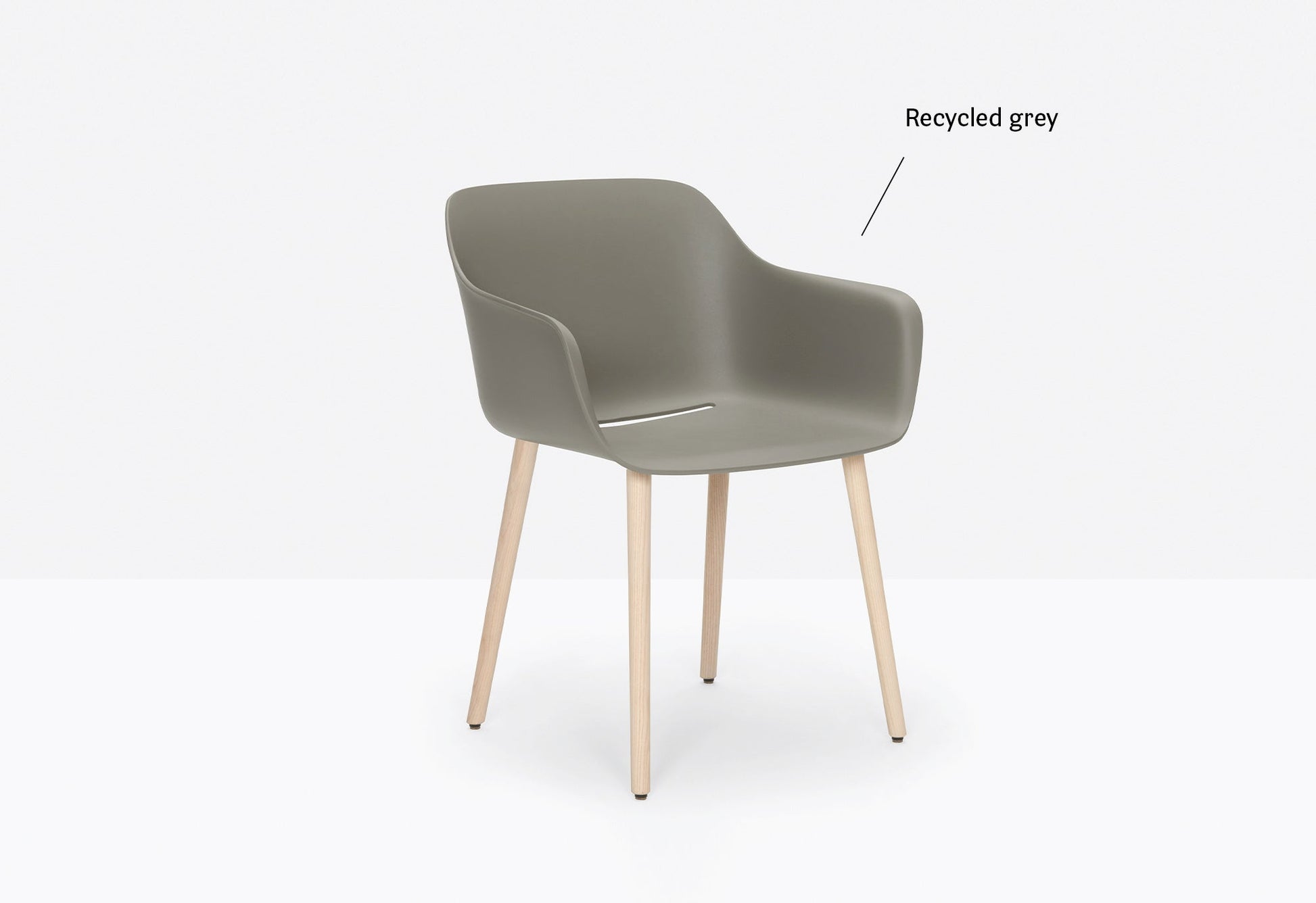 Babila XL 2754 Armchair-Contract Furniture Store for hospitality, leisure & commercial projects