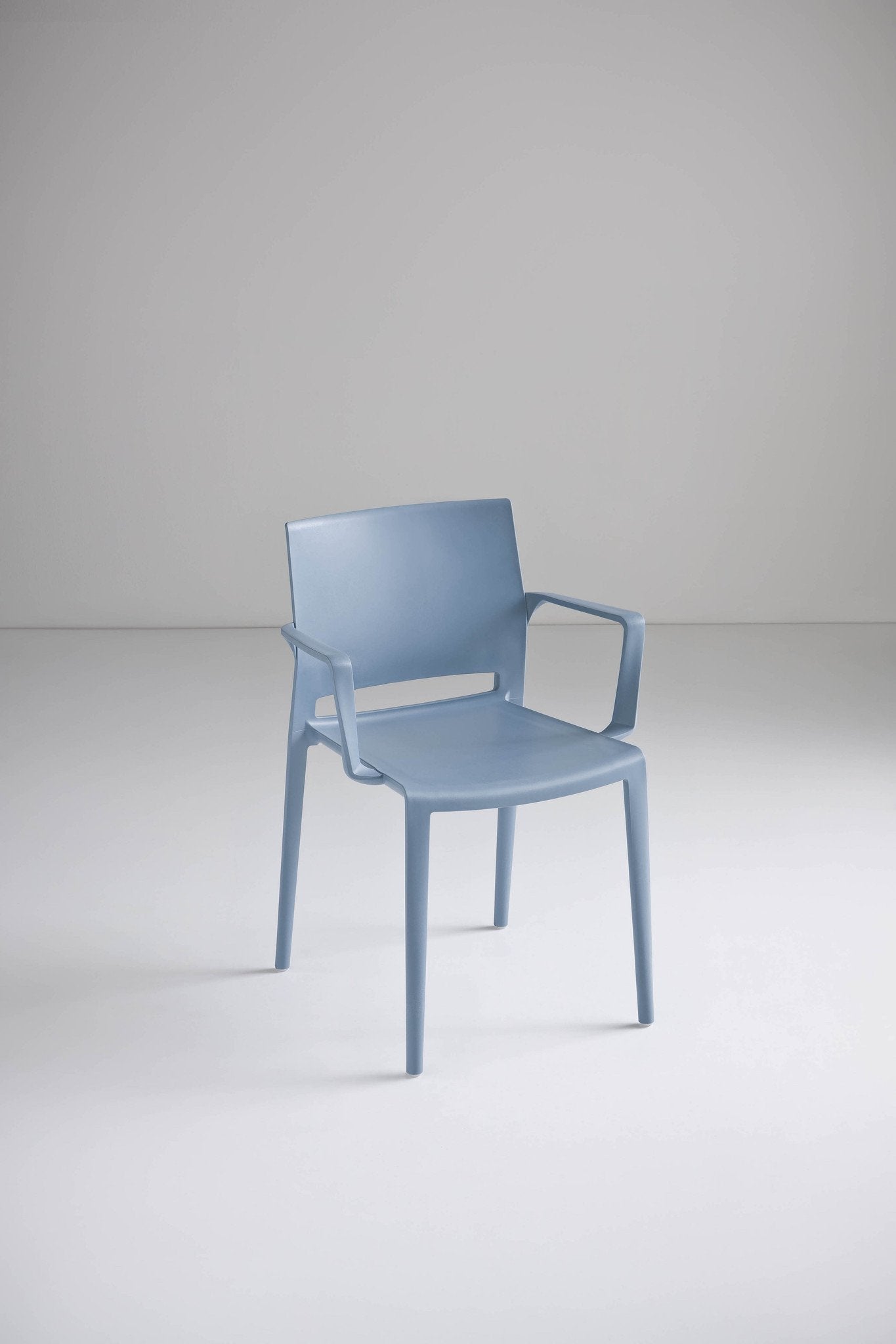 Bakhita B Armchair