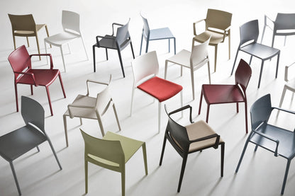 Bakhita B Armchair