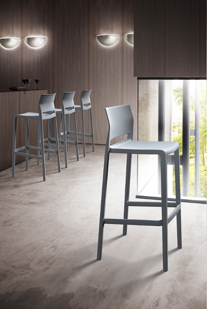 Bakhita High Stool