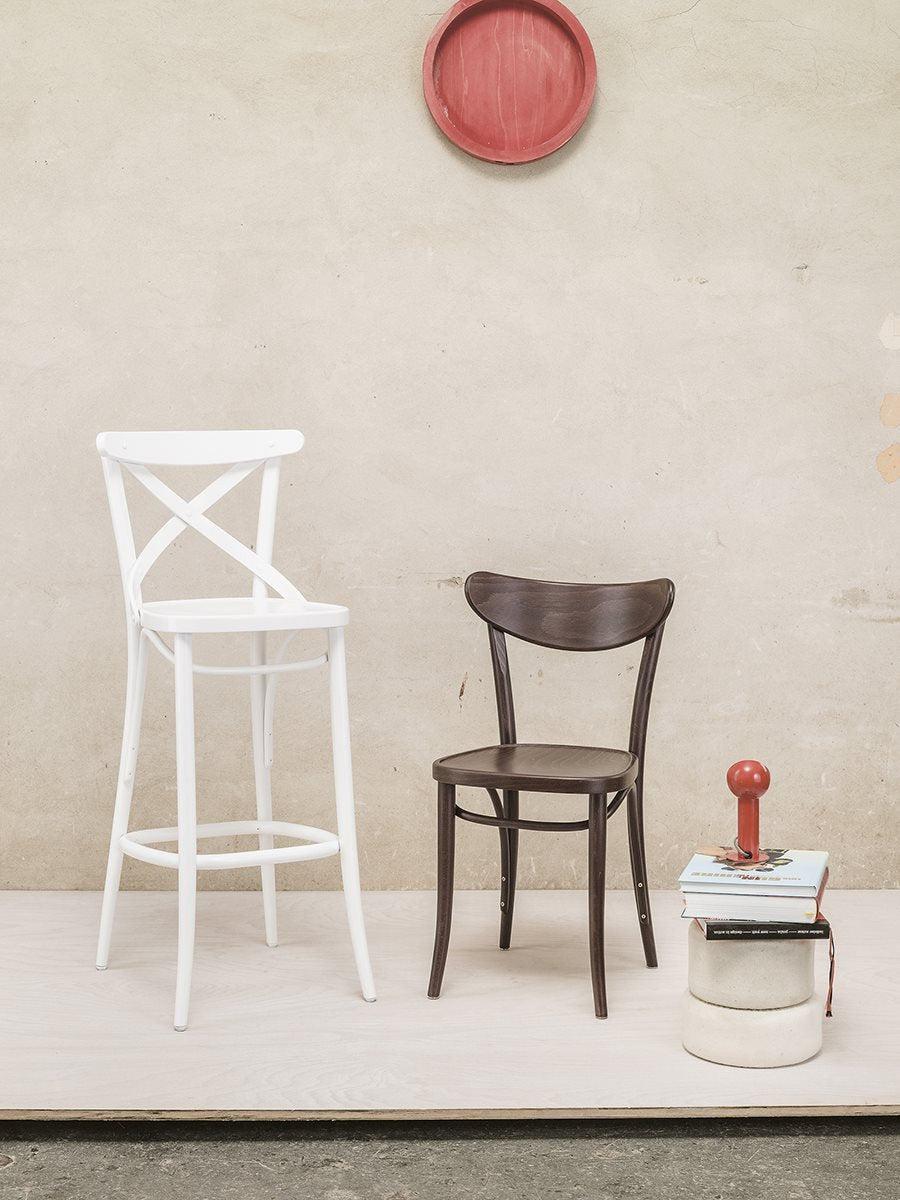 Banana Chair-Contract Furniture Store for hospitality, leisure & commercial projects