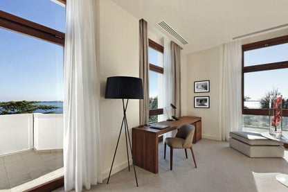 Bellevue 01 Side Chair
