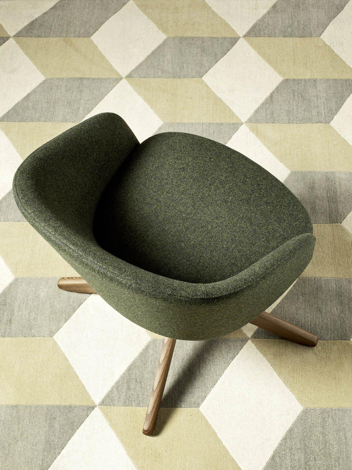 Bellevue 41 Lounge Chair-Contract Furniture Store for hospitality, leisure & commercial projects