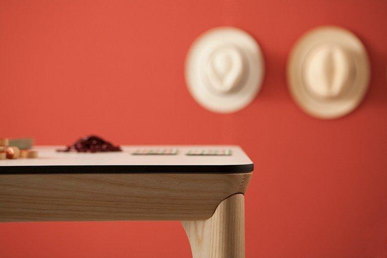 Bellevue Dining Table