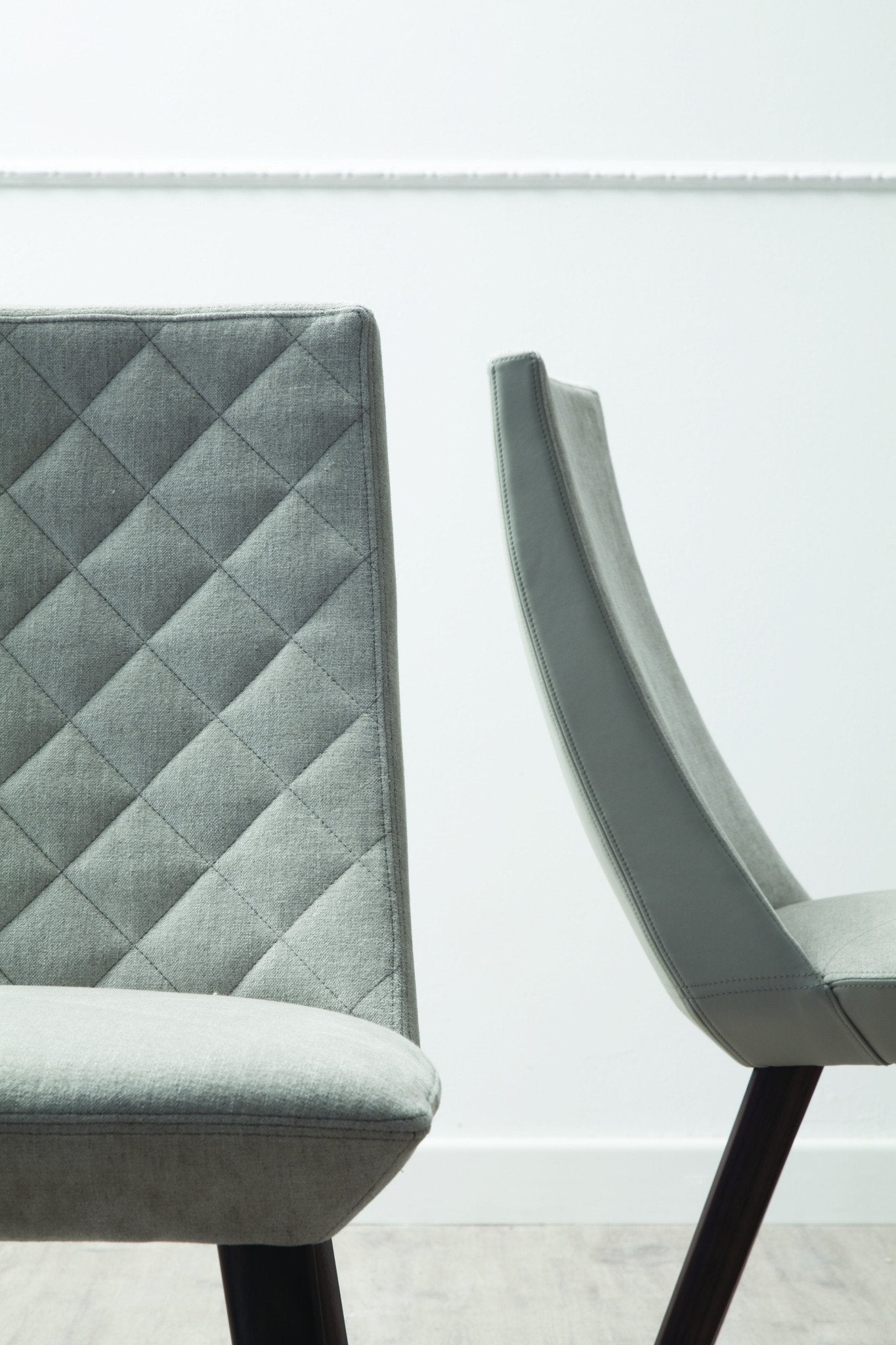 Beret 301 Side Chair