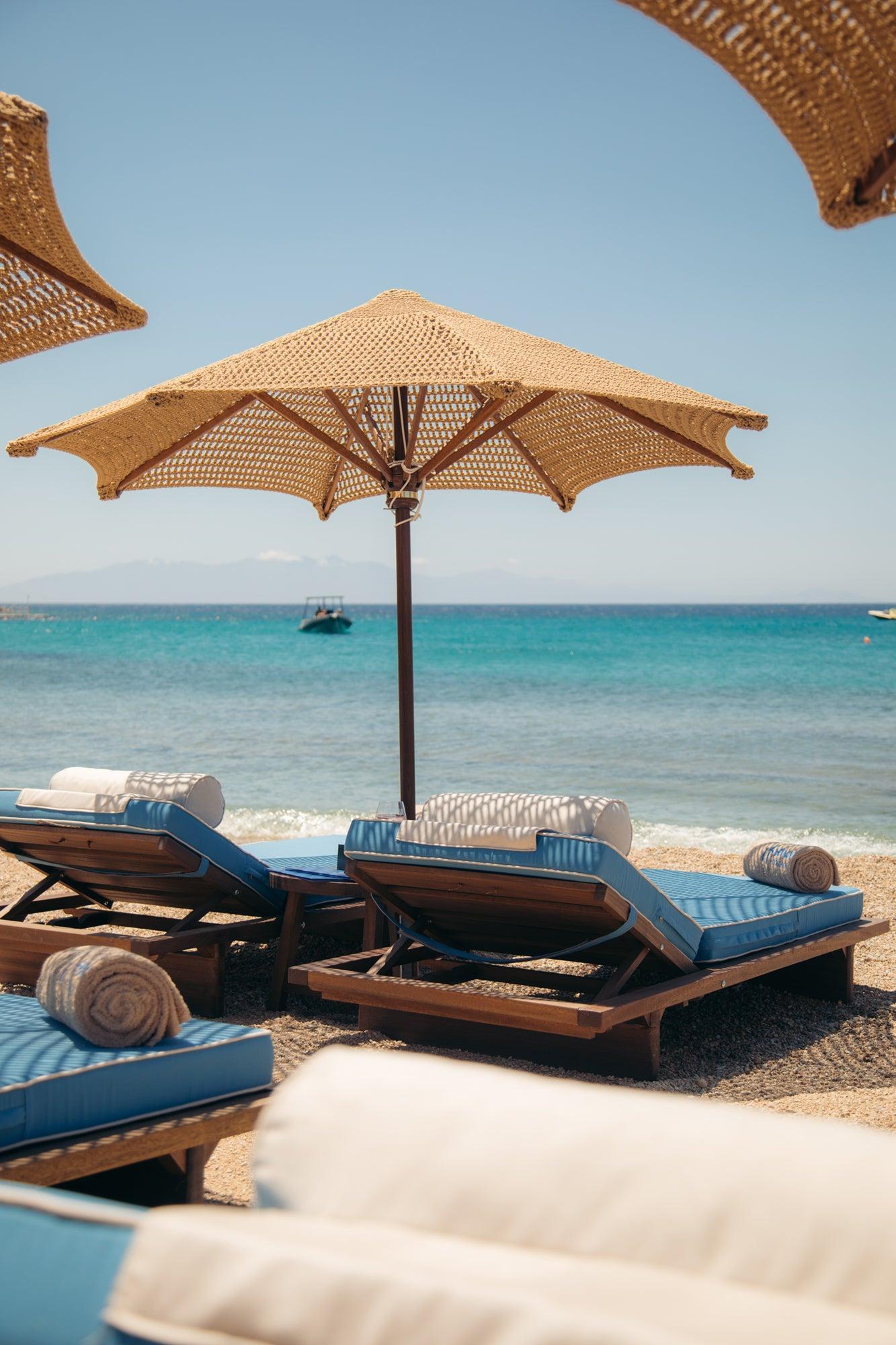 Bianca Umbrella-Contract Furniture Store for hospitality, leisure & commercial projects