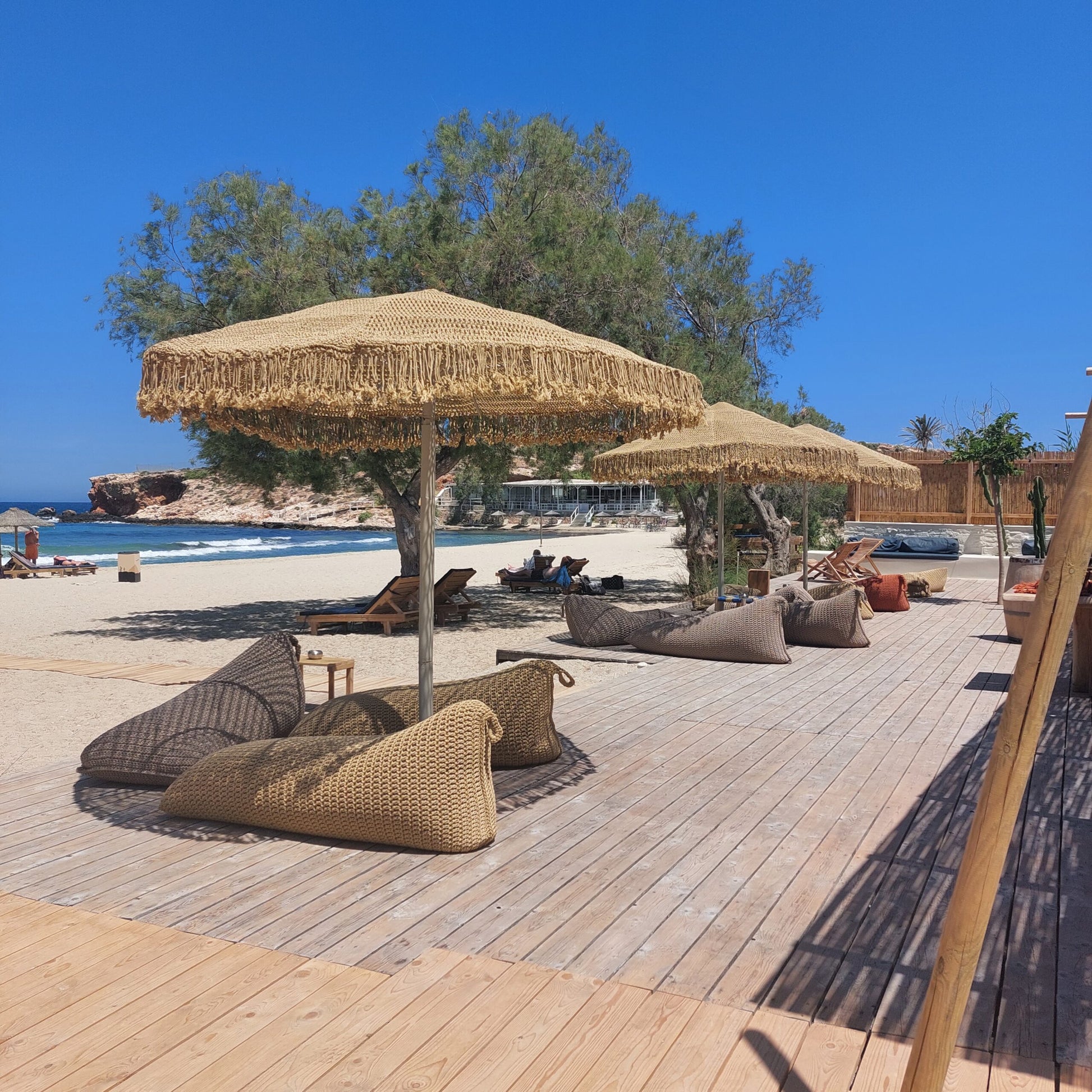 Bianca Umbrella-Contract Furniture Store for hospitality, leisure & commercial projects