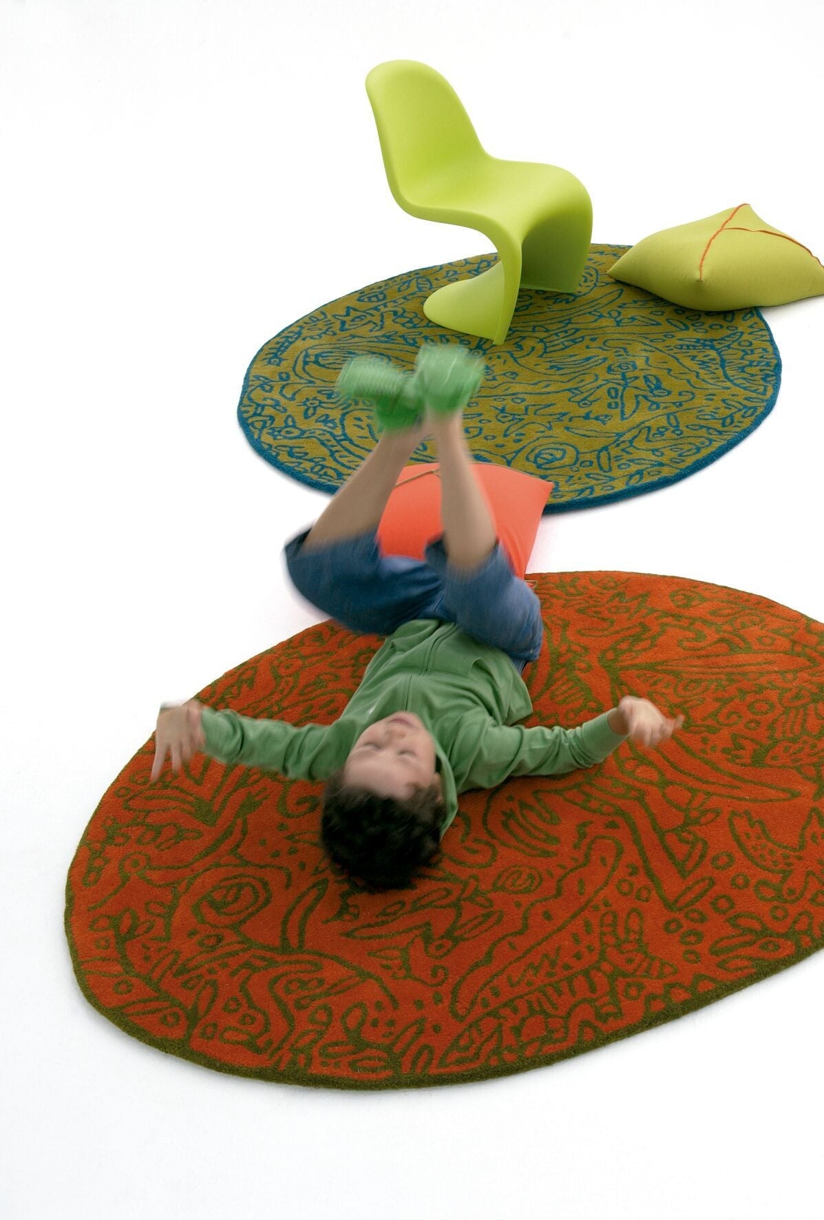 Bichos Y Flores Pistachio Rug