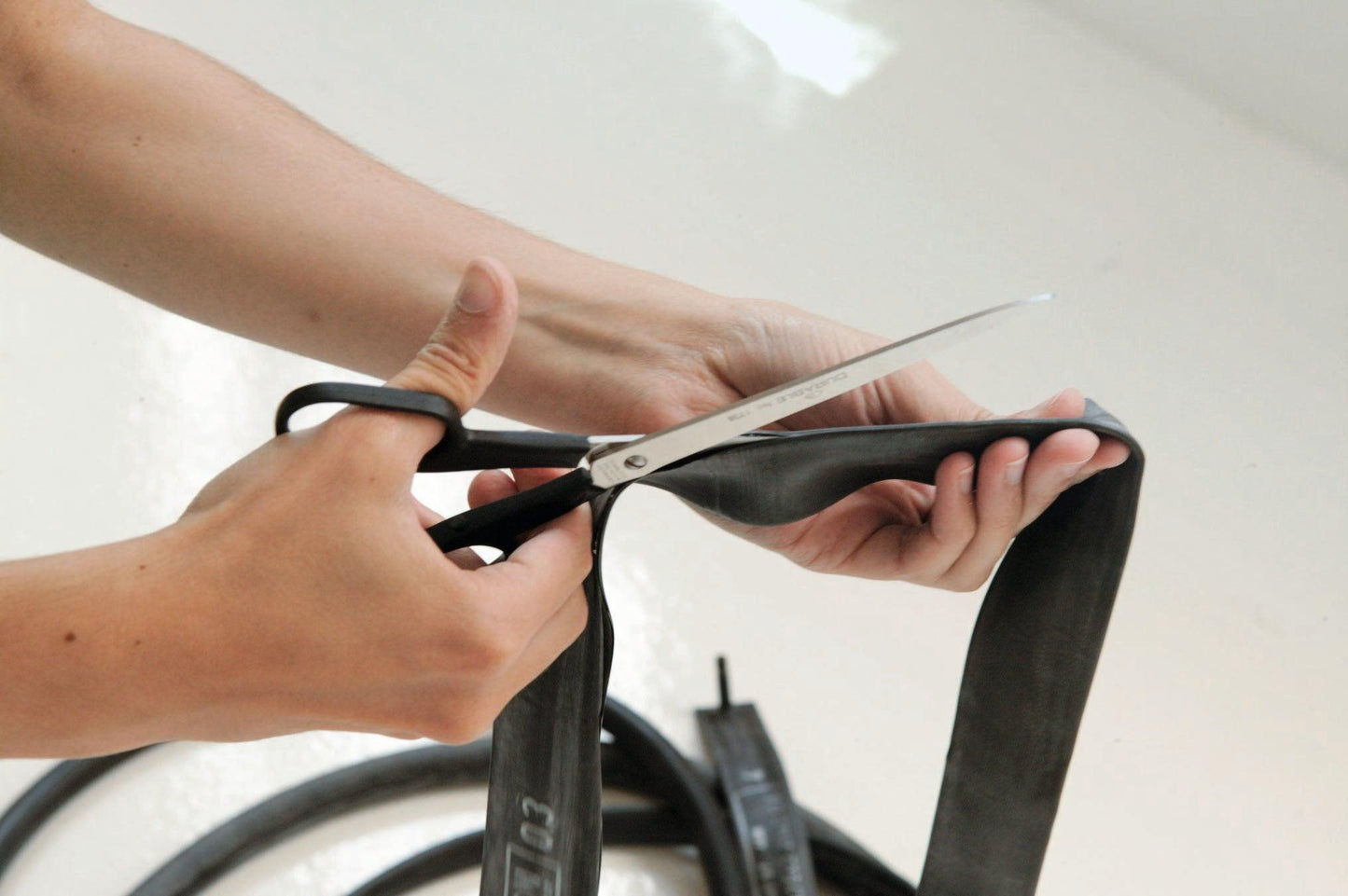 Bicicleta Rug-Contract Furniture Store for hospitality, leisure & commercial projects