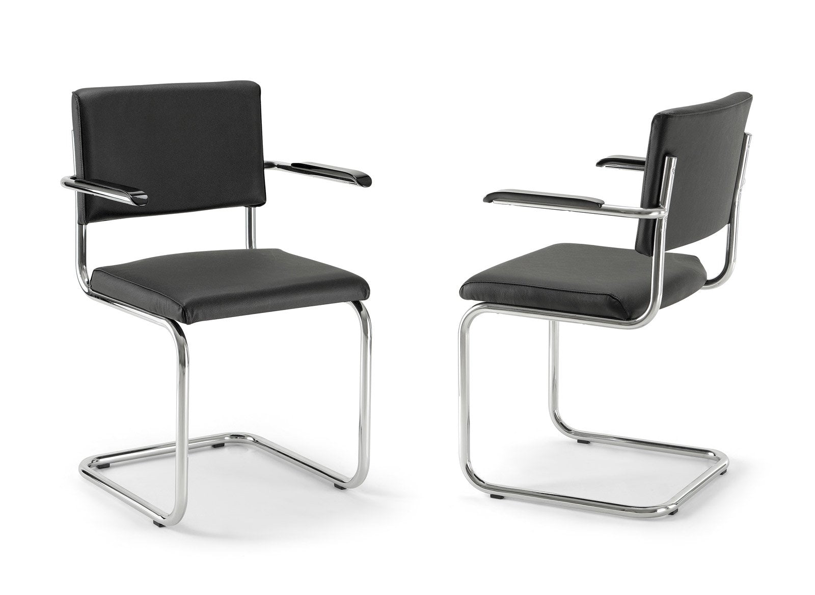 Bidi 04 Armchair