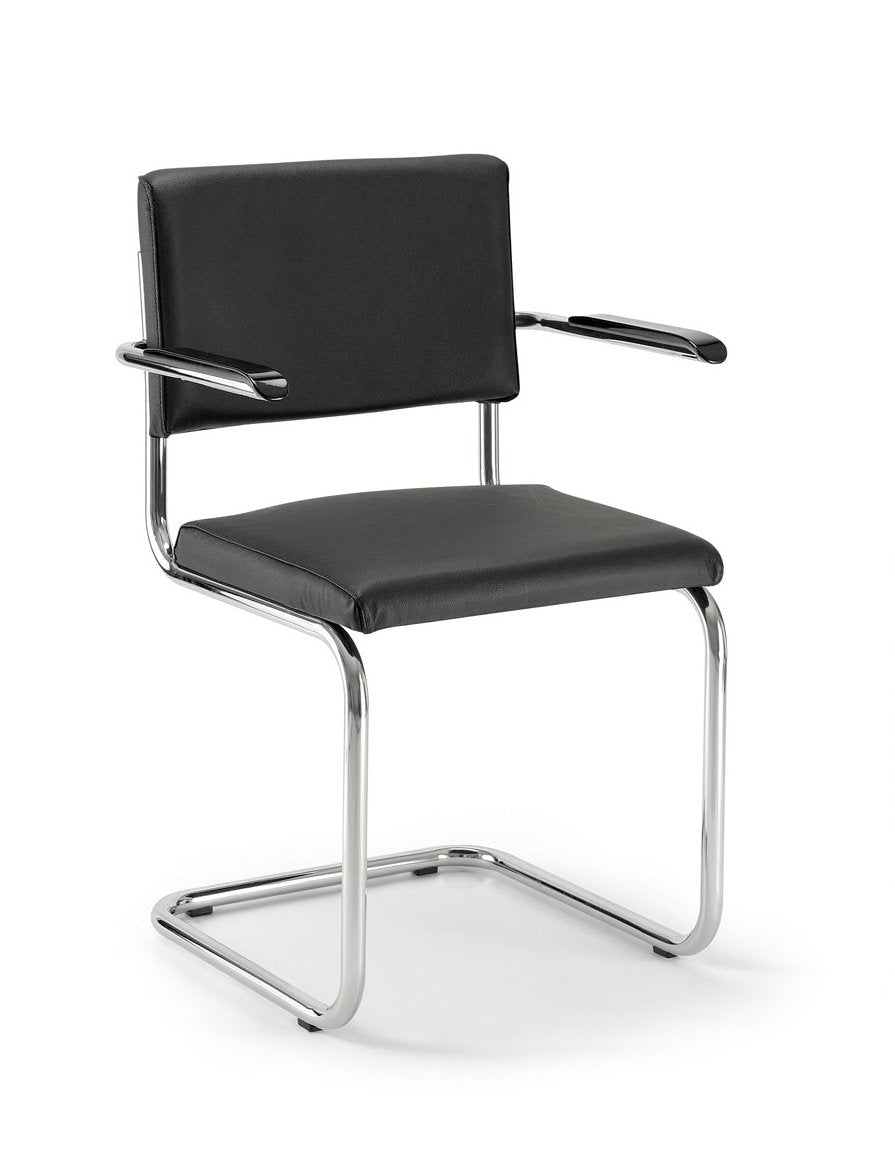 Bidi 04 Armchair