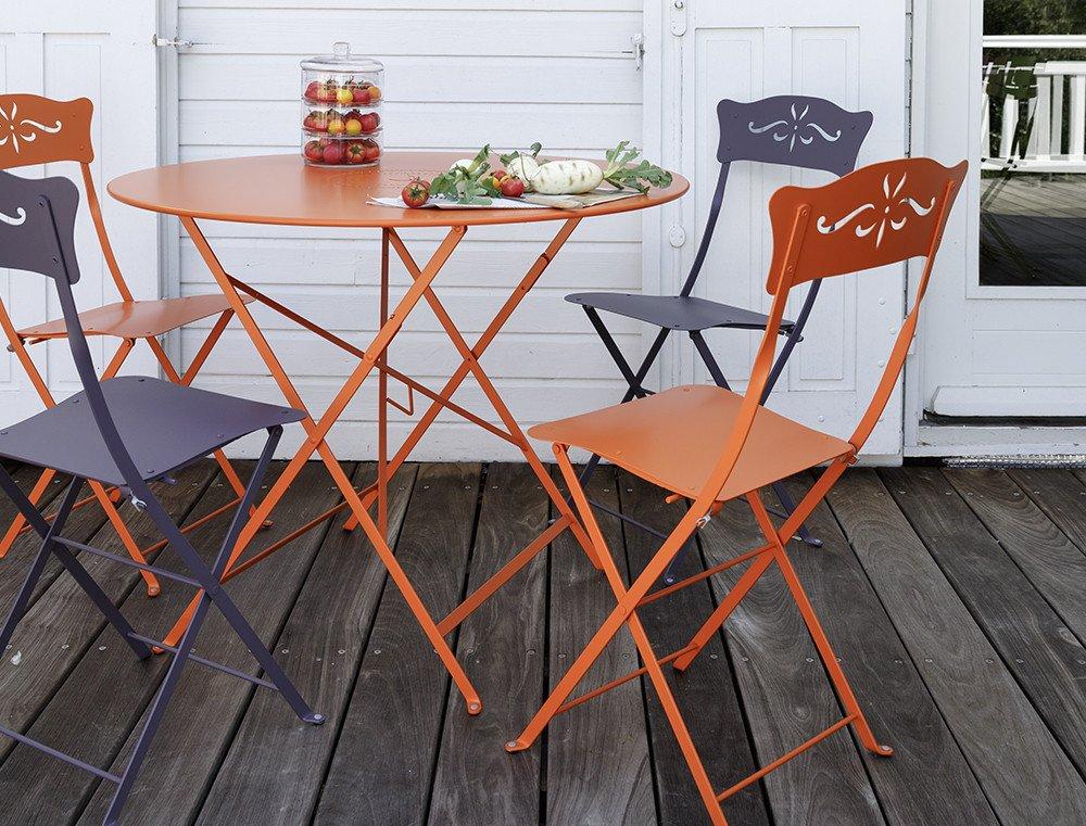 Bistro Round Dining Table