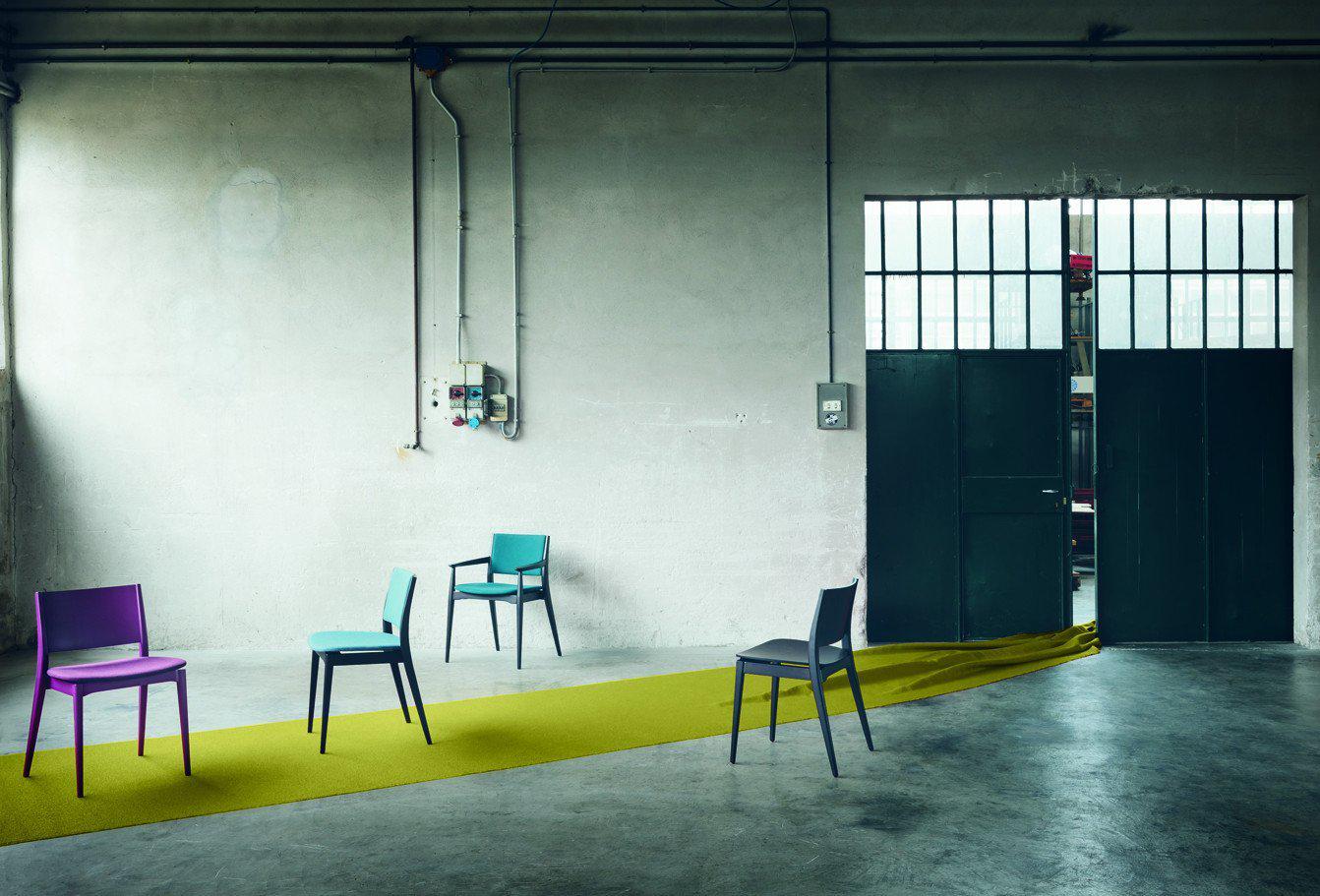 Blazer 631 Armchair