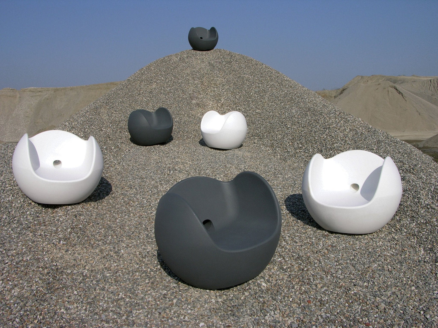Blos Armchair