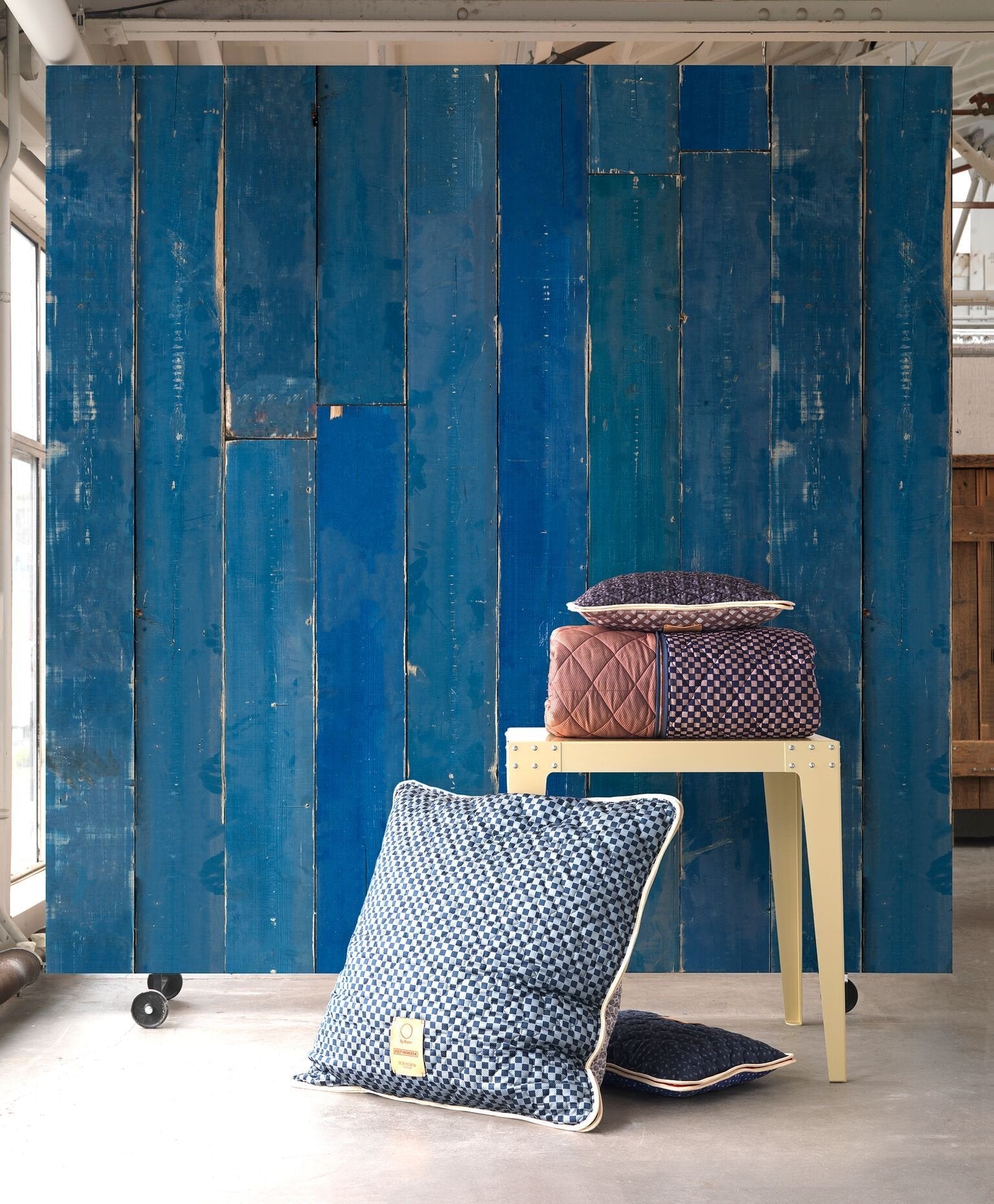 Blue Scrapwood Wallpaper