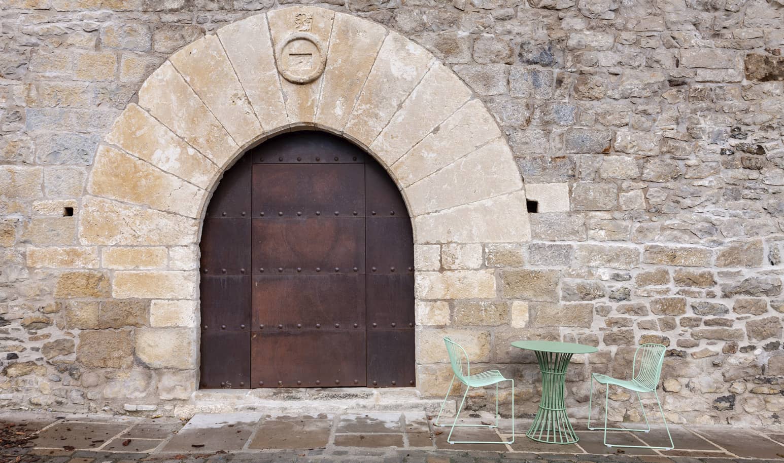 Bolonia Dining Table-Contract Furniture Store for hospitality, leisure & commercial projects