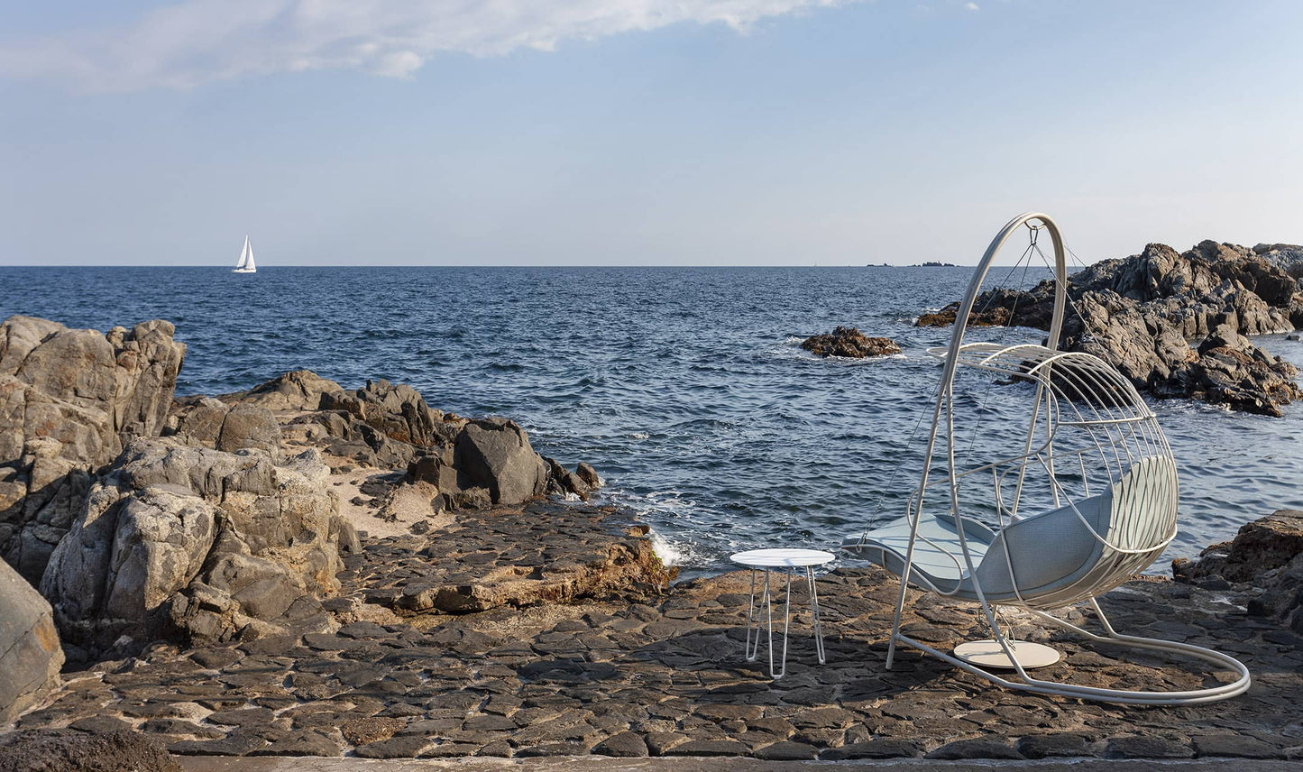 Bolonia Swing-Contract Furniture Store for hospitality, leisure & commercial projects