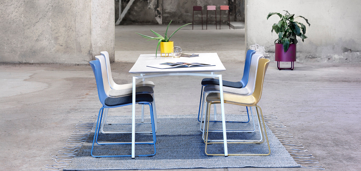 Boston Dining Base-Contract Furniture Store for hospitality, leisure & commercial projects