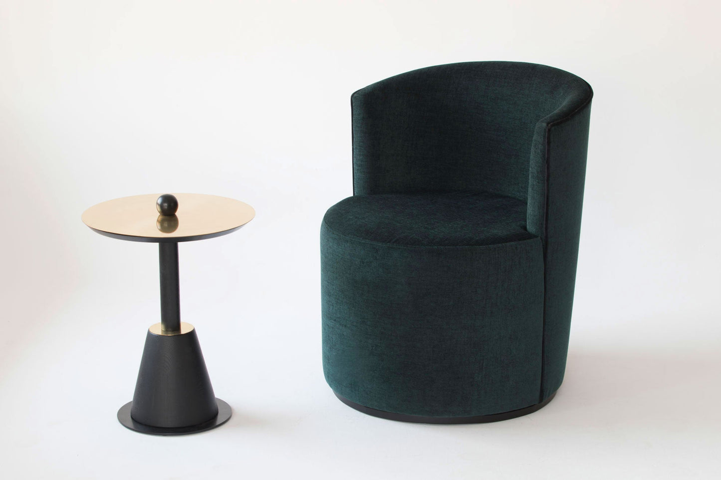 Bow Lounge Chair-Contract Furniture Store for hospitality, leisure & commercial projects