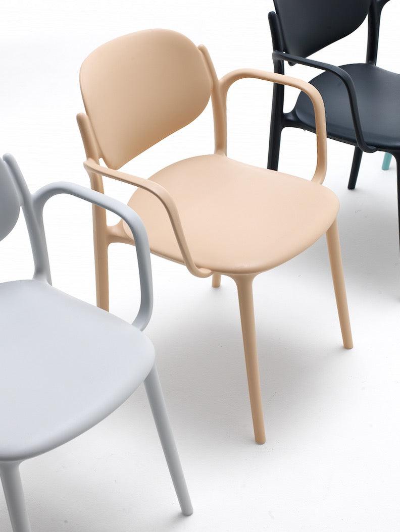 Boy-P Armchair-Contract Furniture Store for hospitality, leisure & commercial projects