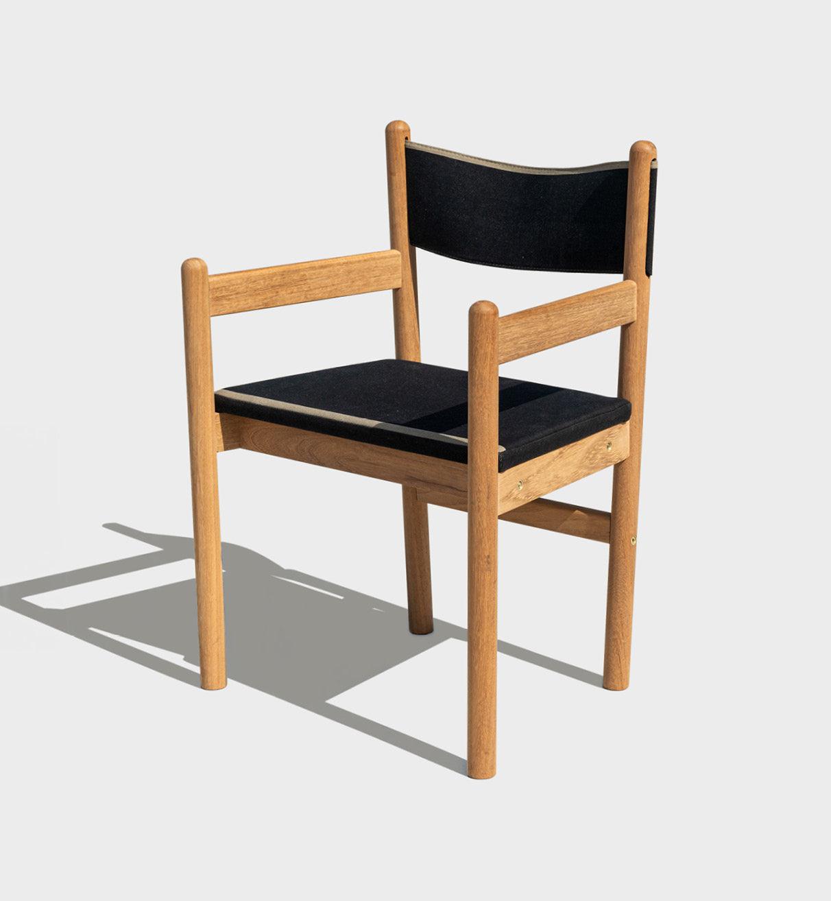 Brava Armchair