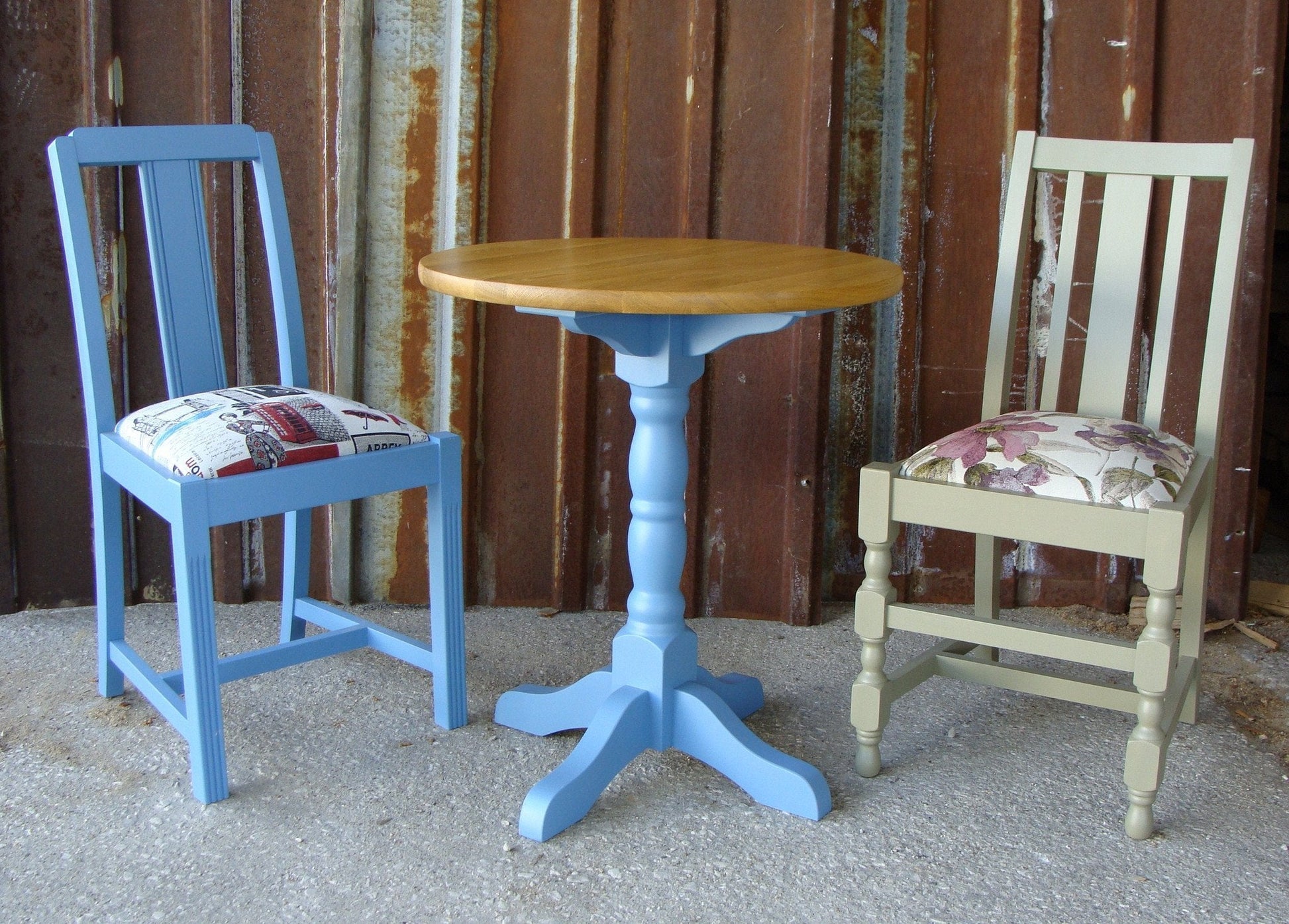 Buckingham Dining Table
