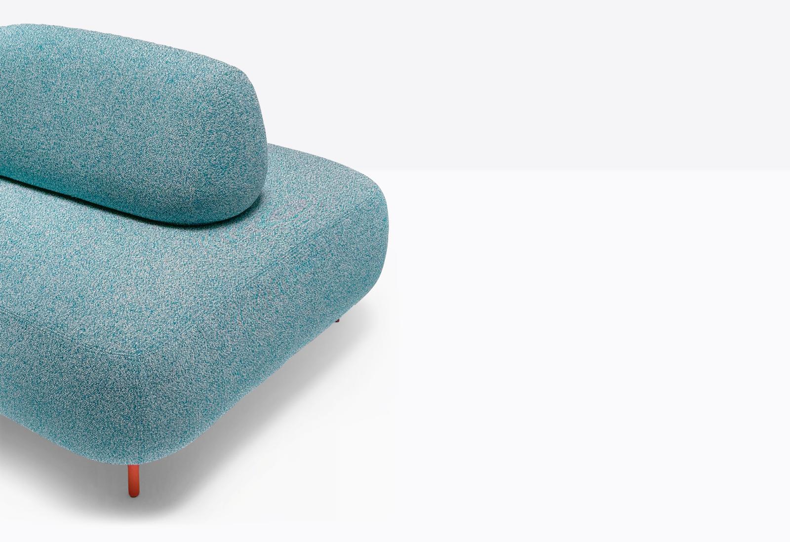 Buddy Oasi 207E Lounge Chair