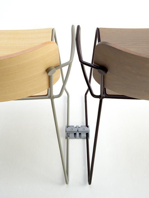 Button Down 7C20 Side Chair