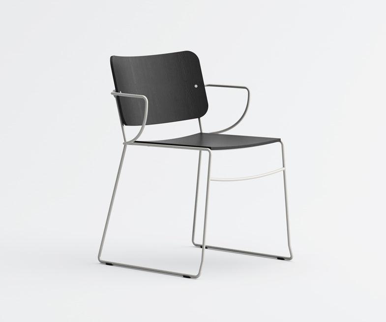 Button Down 7C22 Armchair