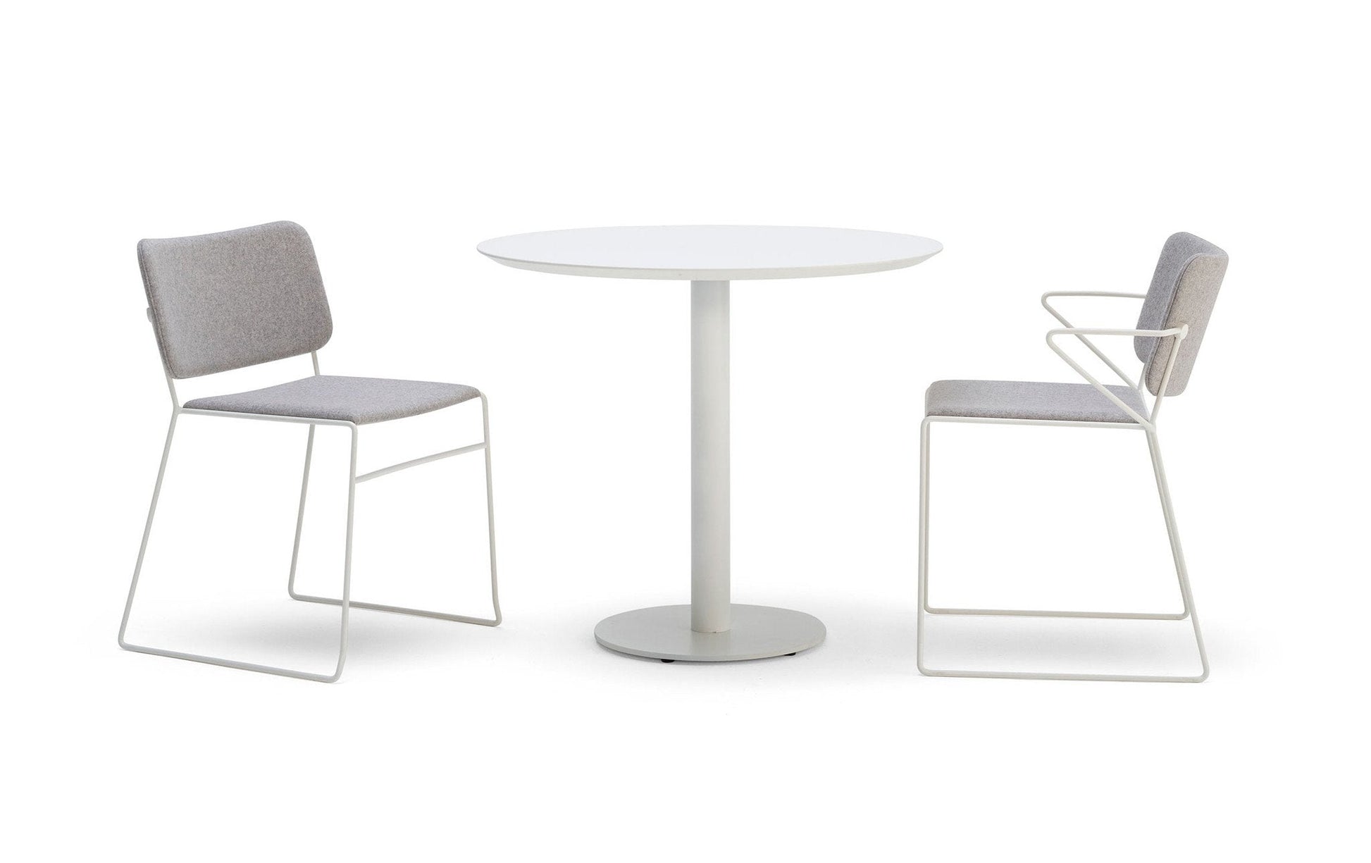Button Down 7C23 Armchair