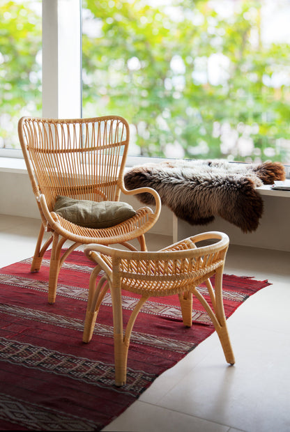 C110 Highback Ottoman-Contract Furniture Store for hospitality, leisure & commercial projects