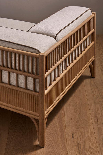 Cadenza Sofa-Contract Furniture Store for hospitality, leisure & commercial projects