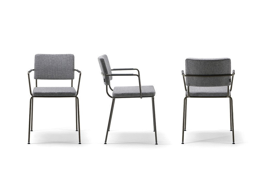 Caffè 04 Armchair
