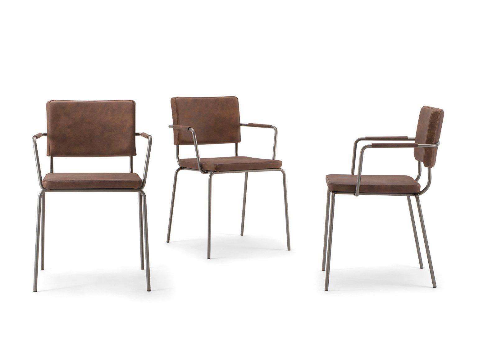 Caffè 04 Armchair