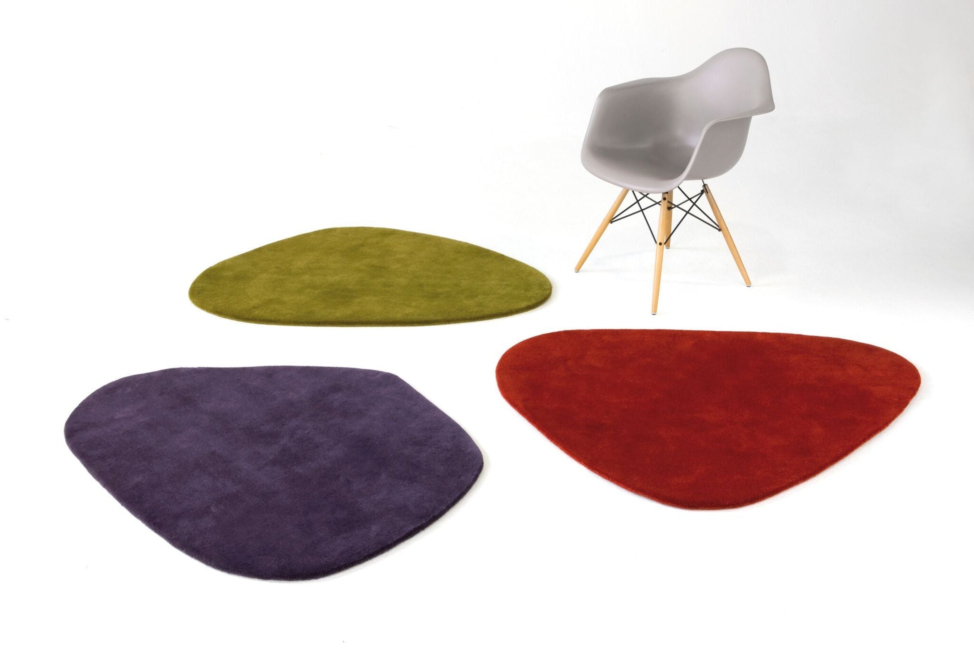 Cal 2 Purple Rug-Contract Furniture Store for hospitality, leisure & commercial projects