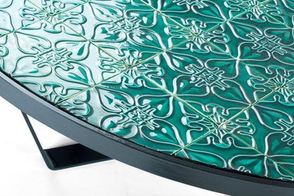 Caldas Round Cross Center Table