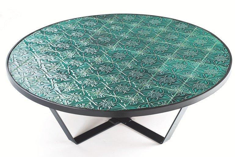 Caldas Round Cross Center Table