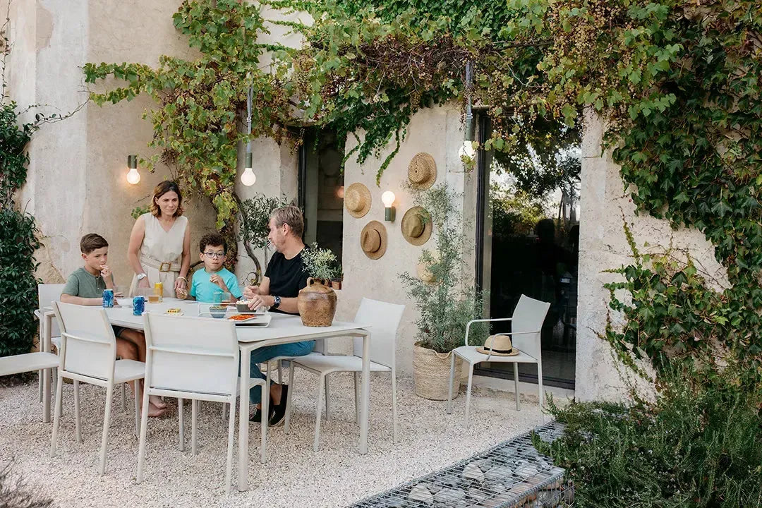 Calvi 8744 Dining Table-Contract Furniture Store for hospitality, leisure & commercial projects