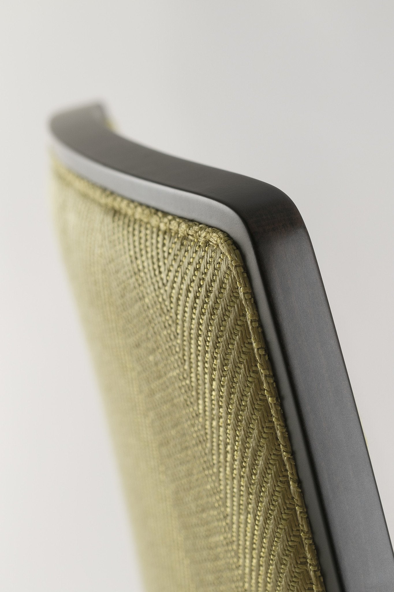 Cannes 030 SB Armchair