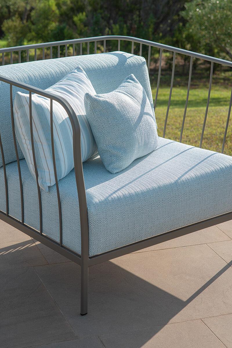 Cannolè 1080 Lounge Chair-Contract Furniture Store for hospitality, leisure & commercial projects