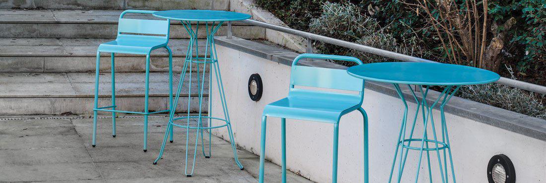 Capri Poseur Table