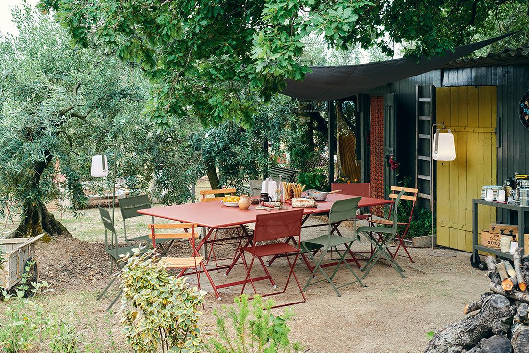 Caractère 5930 Folding Table-Contract Furniture Store for hospitality, leisure & commercial projects