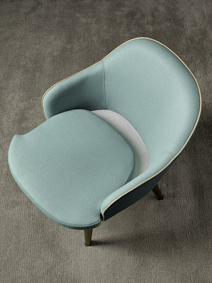 Carmen 02 Armchair