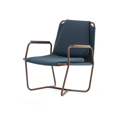 Casta Lounge Chair