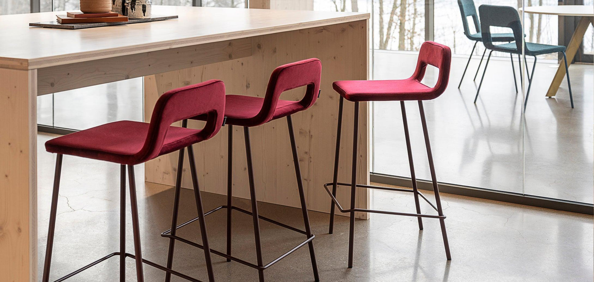 Celsius BS High Stool