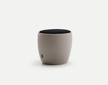 Chat Low Stool
